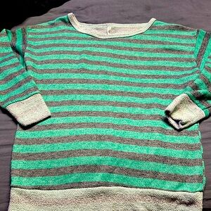 Women’s small sweater